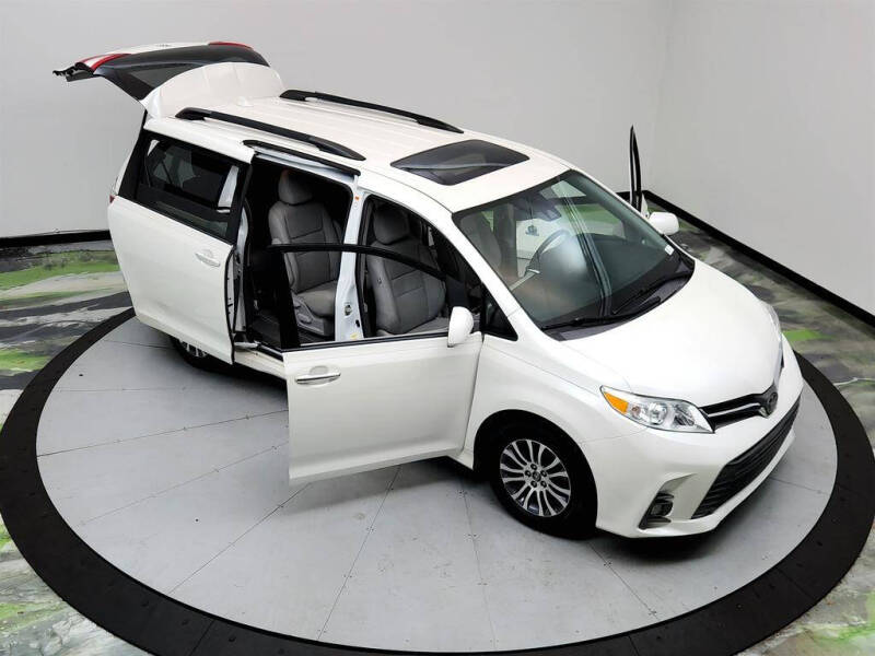 2018 Toyota Sienna
