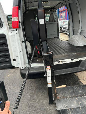 2016 Chevrolet Express 2500