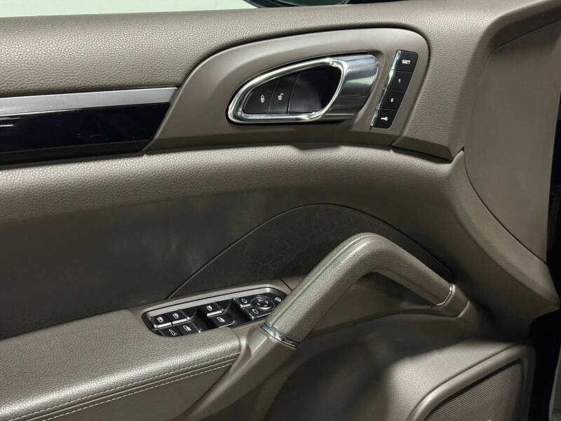 2016 Porsche Cayenne