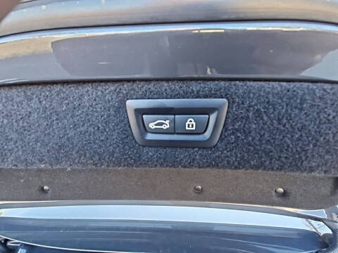 2022 BMW M8 Competition