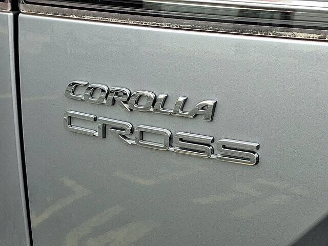 2024 Toyota Corolla Cross XLE