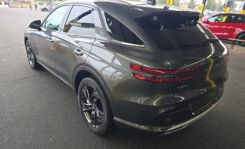 2024 Genesis Electrified GV70