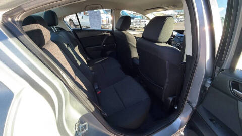 2012 Mazda MAZDA3 i Touring