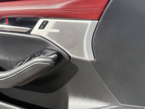 2024 Mazda Mazda3 Hatchback 2.5 S Premium