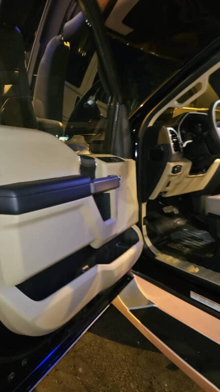 2021 Thor Motor Coach Magnitude