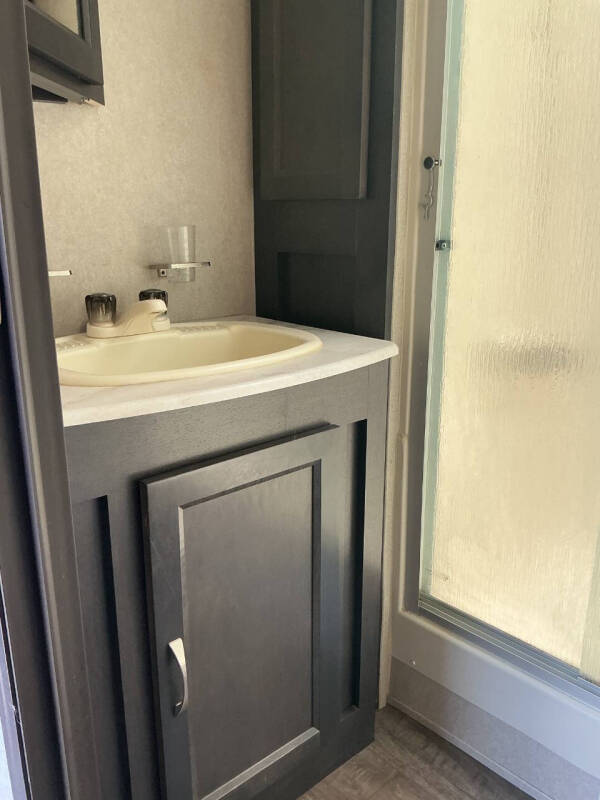 2018 Forest River, Inc. Puma 30RLIS