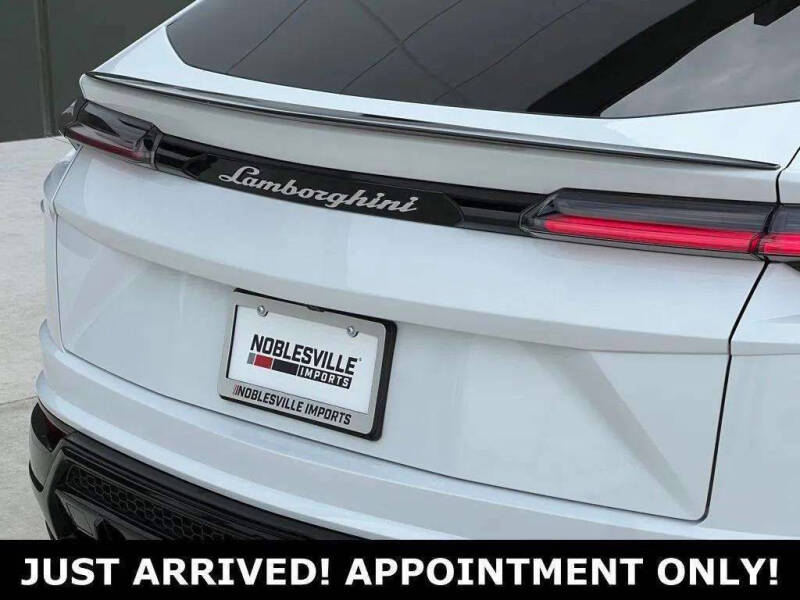 2022 Lamborghini Urus