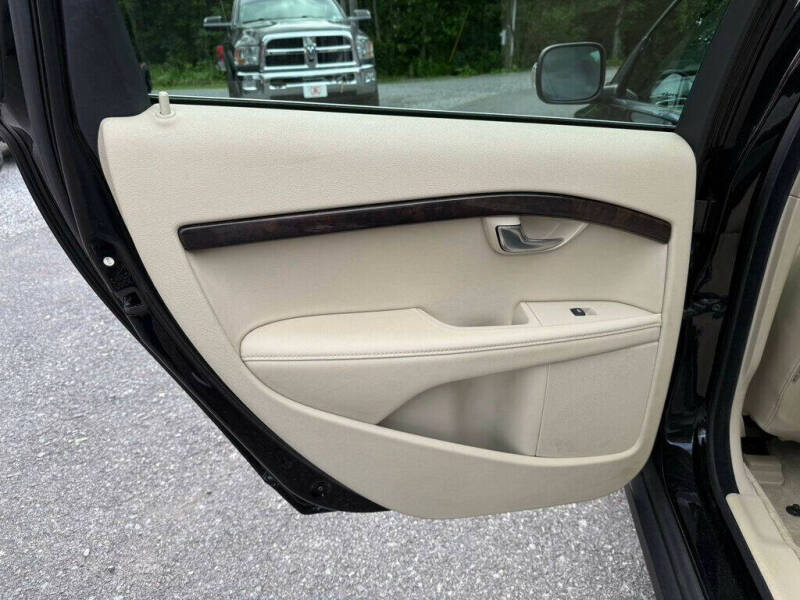 2016 Volvo XC70 T5 Premier