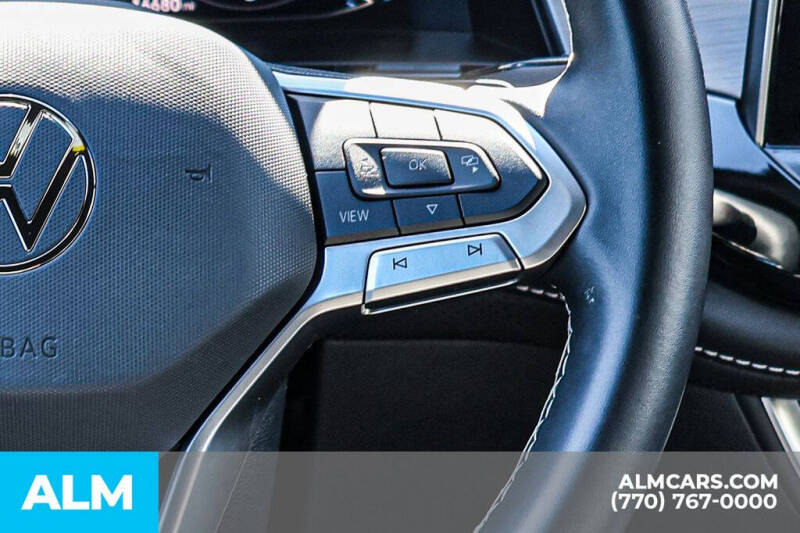 2025 Volkswagen Atlas Cross Sport SE