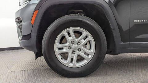 2023 Jeep Grand Cherokee Laredo