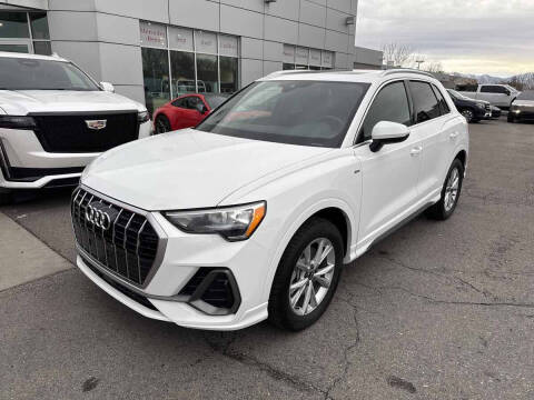 2022 Audi Q3 quattro S line Premium 45 TFSI