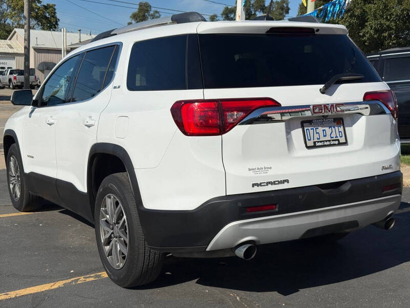2019 GMC Acadia SLE-2