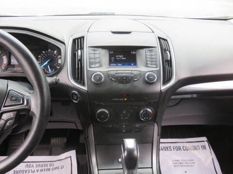 2017 Ford Edge SE