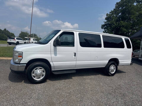 2013 Ford E-Series E-350 SD XLT