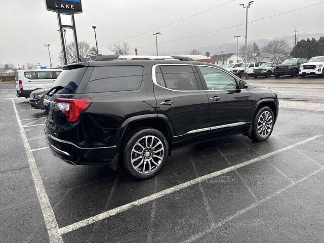 2020 GMC Acadia Denali