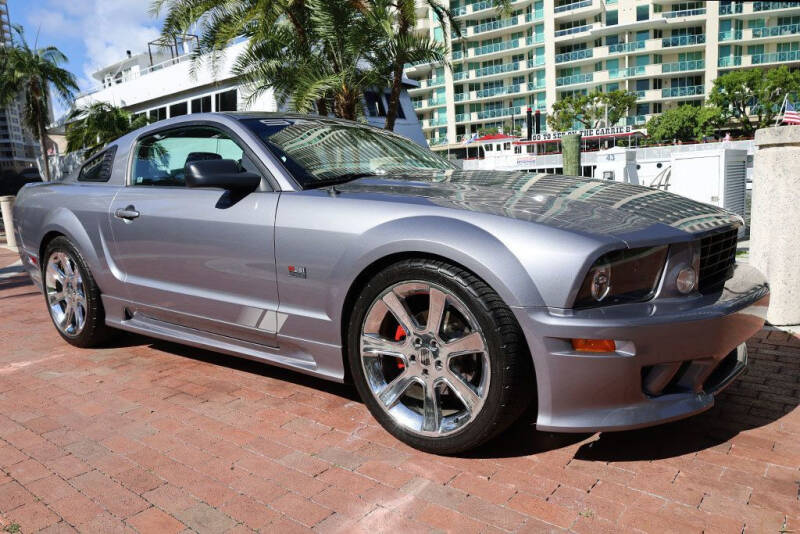 2006 Ford Mustang for sale at Choice Auto Brokers in Fort Lauderdale FL