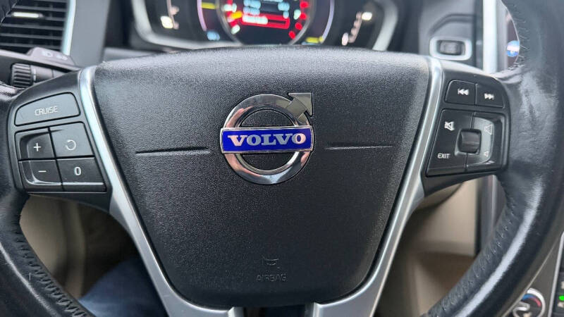 2014 Volvo XC60 3.2 Premier Plus
