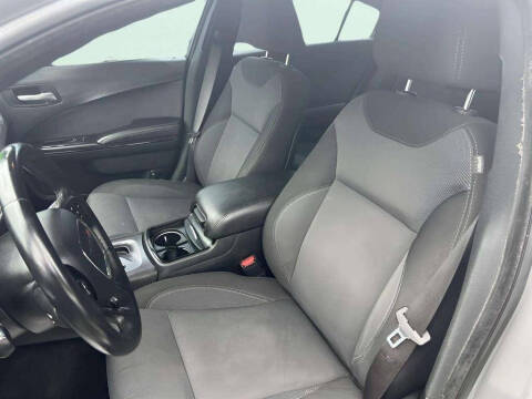 2018 Dodge Charger SXT