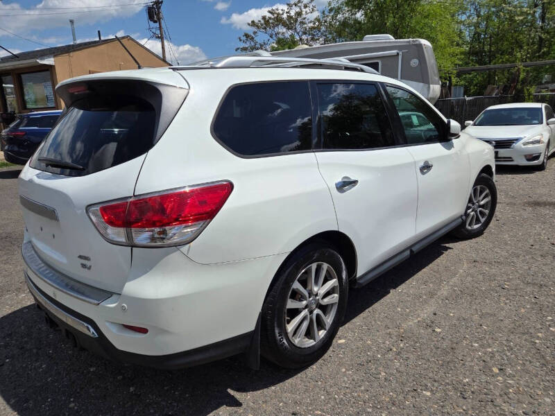 2015 Nissan Pathfinder SV