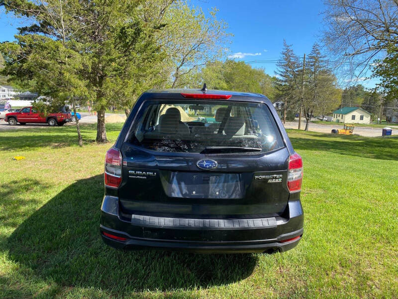 2016 Subaru Forester 2.5i