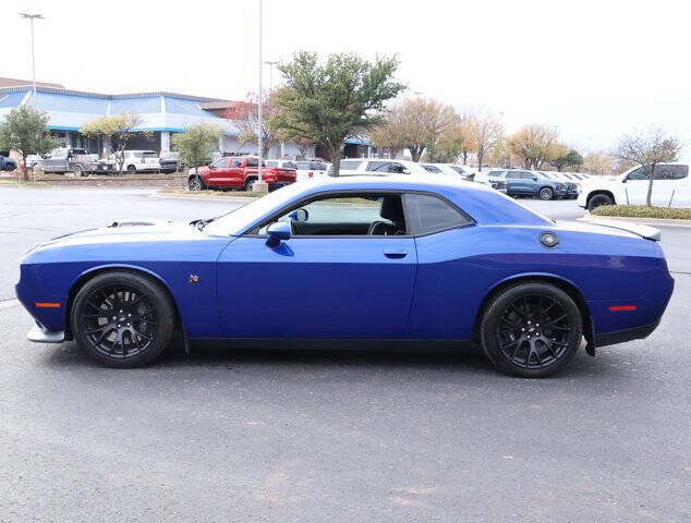 2018 Dodge Challenger 392 HEMI Scat Pack Shaker