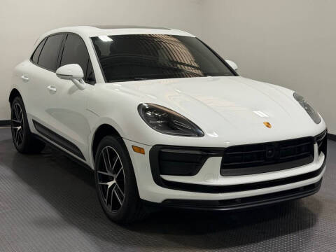 2023 Porsche Macan