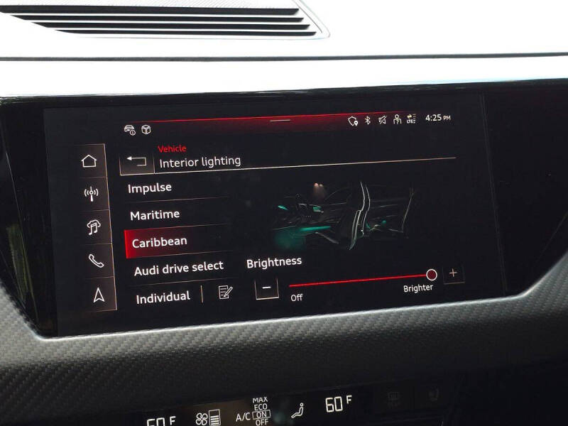 2024 Audi e-tron GT quattro Premium Plus