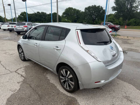 2015 Nissan LEAF SL
