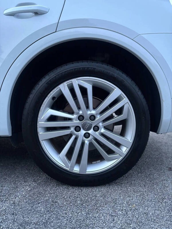 2019 Audi Q5 quattro Premium Plus 45 TFSI