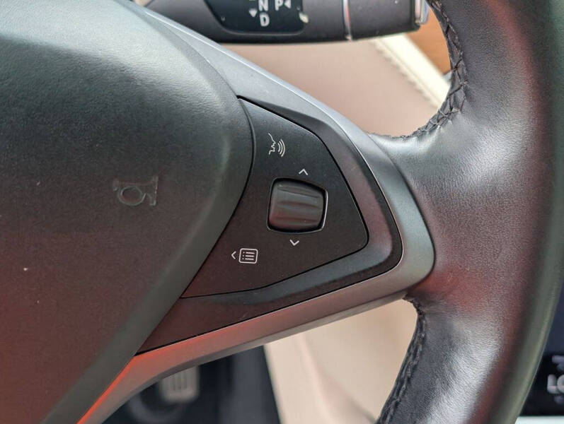 2020 Tesla Model X Long Range