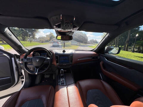 2017 Maserati Levante S