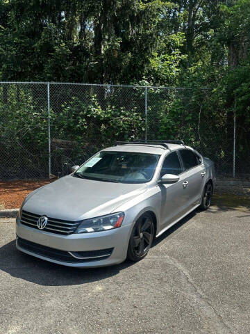 2012 Volkswagen Passat for sale at iRyde Auto Sale, LLC. in Kent WA