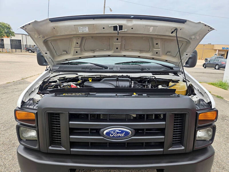 2014 Ford E-Series E-150