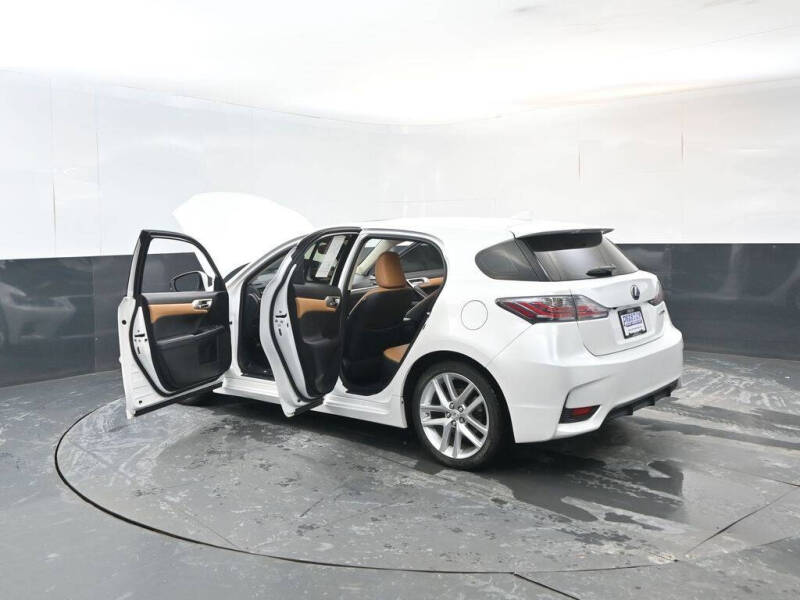 2017 Lexus CT 200h