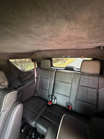 2023 Cadillac Escalade-V