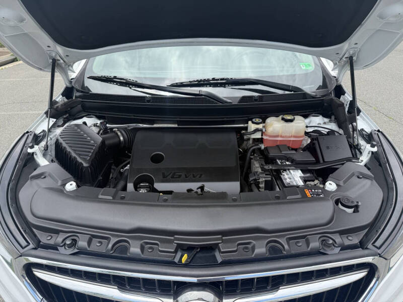 2020 Buick Enclave Essence