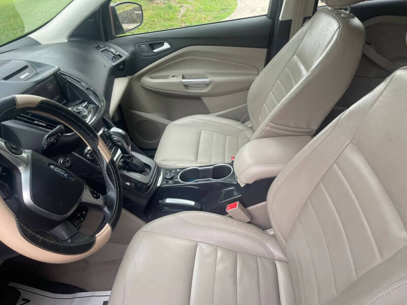 2014 Ford Escape Titanium