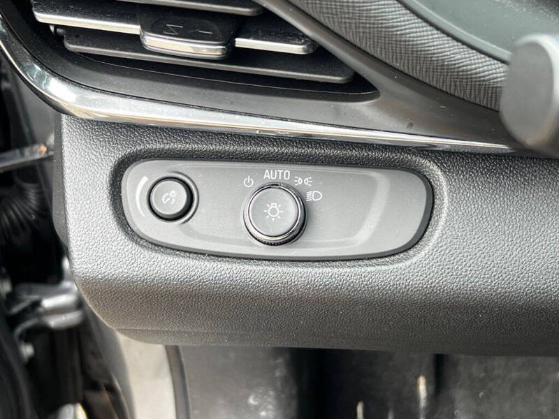 2025 Buick Envista Preferred