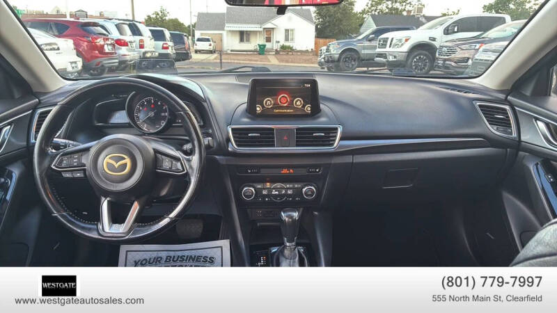 2017 Mazda MAZDA3 Grand Touring
