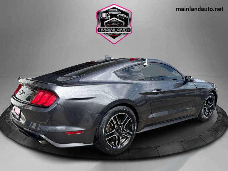 2020 Ford Mustang