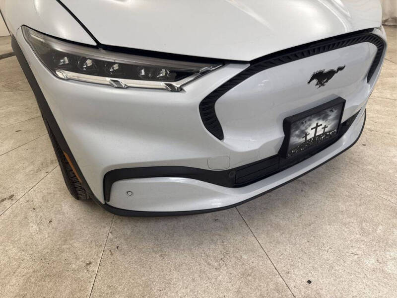 2021 Ford Mustang Mach-E Select