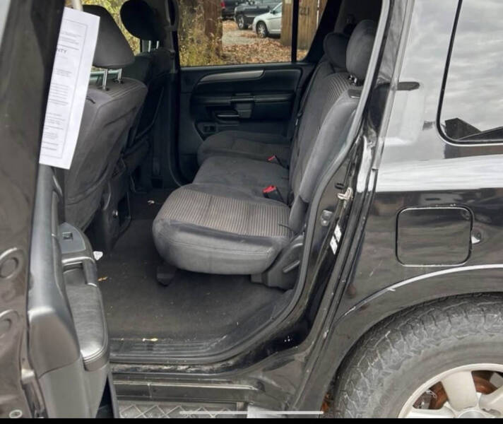 2010 Nissan Armada SE