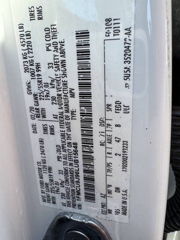 2020 Ford Escape Titanium