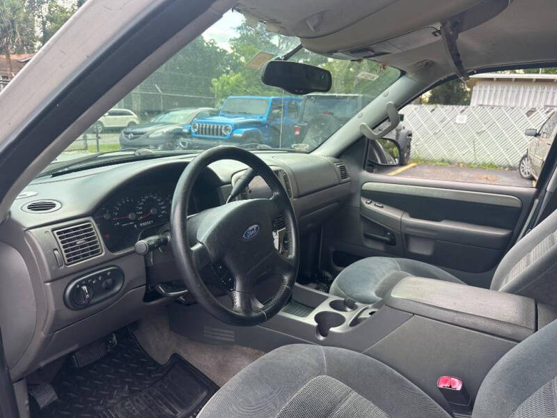 2011 Ford Explorer XLT