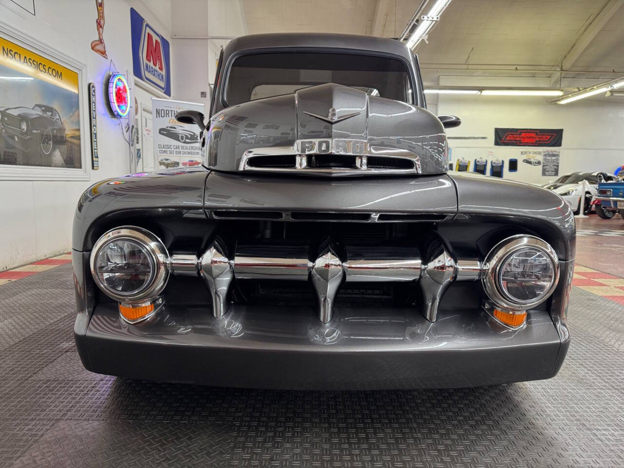 1952 Ford F-100 6