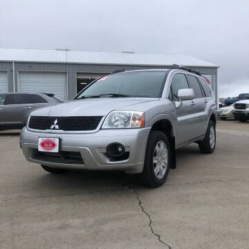 2011 Mitsubishi Endeavor for sale at UNITED AUTO INC in South Sioux City NE