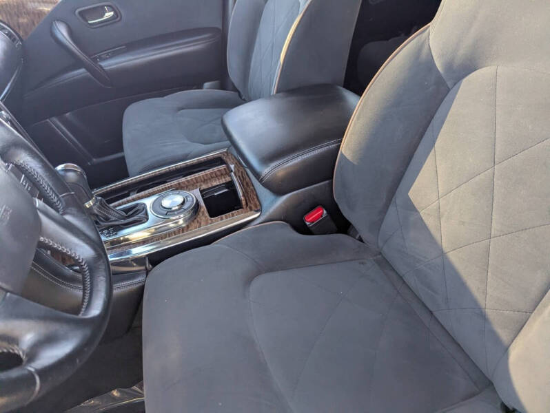 2020 Nissan Armada SV