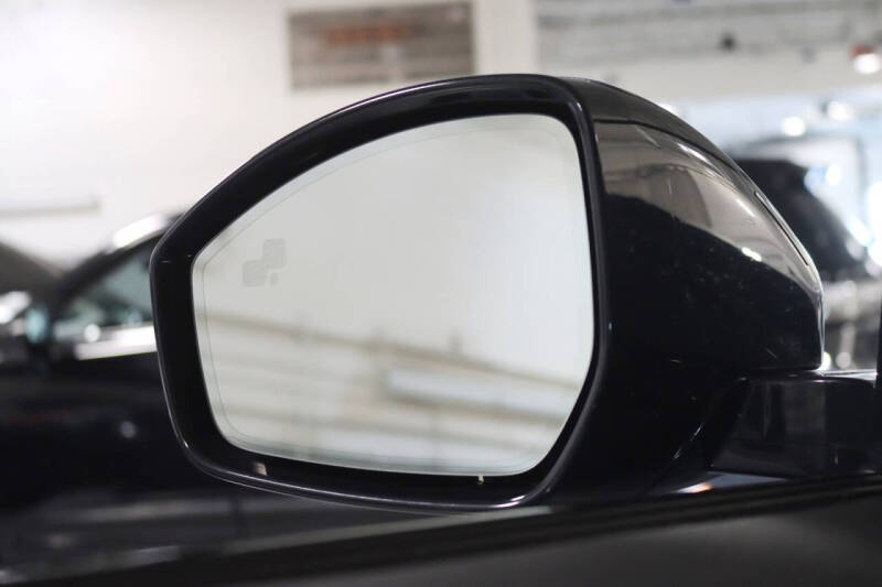 2022 Land Rover Range Rover Velar P250 S