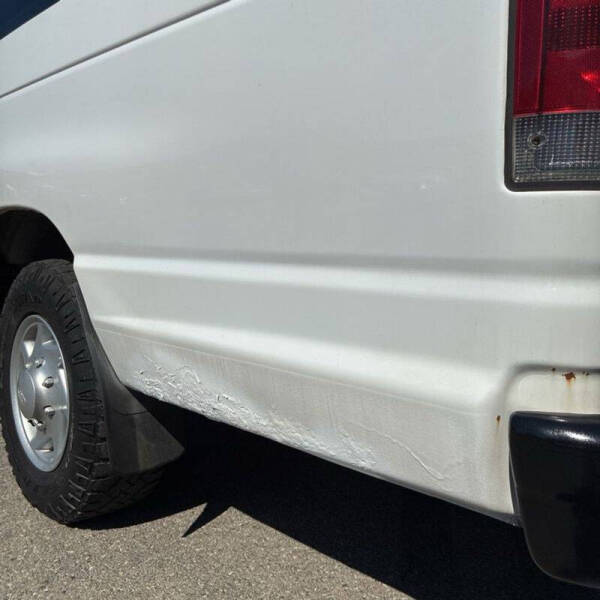 2011 Ford E-Series E-350 SD