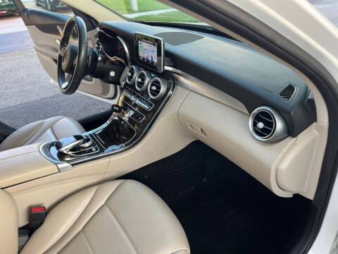 2015 Mercedes-Benz C-Class C 300